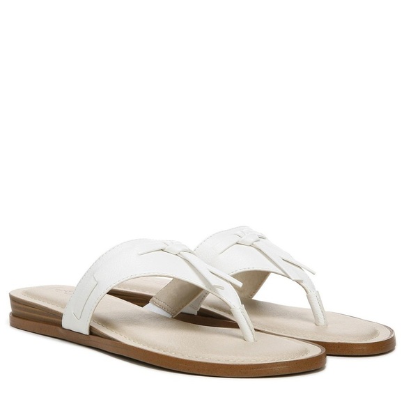 LifeStride Womens Rio Faux Leather Pebbled Flip-Flops (WIDE) - Picture 1 of 9